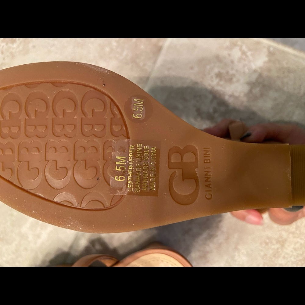 Platform shoes
